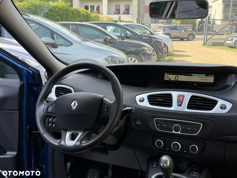 Renault Scenic - 23