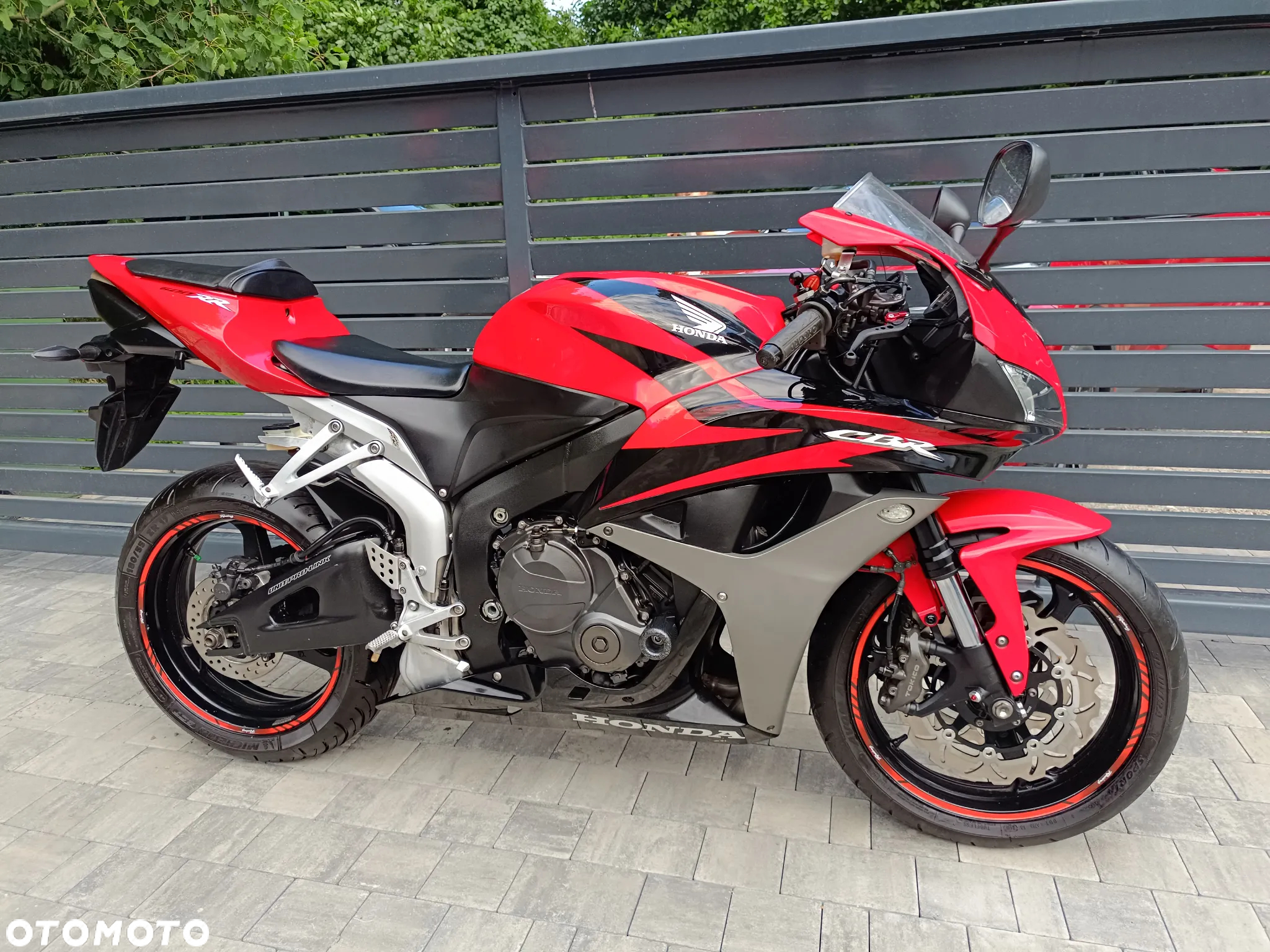 Honda CBR - 15