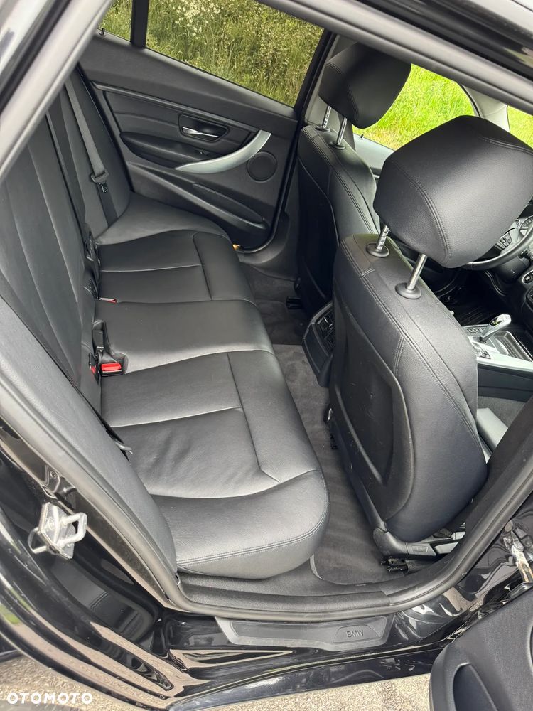 BMW Seria 3 320d Efficient Dynamics Edition - 22
