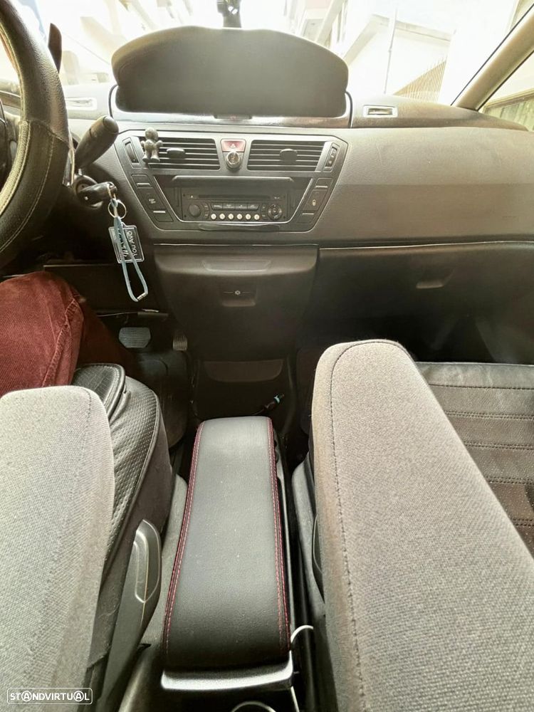 Citroën C4 Picasso 1.6 HDi Exclusive CMP6 - 4