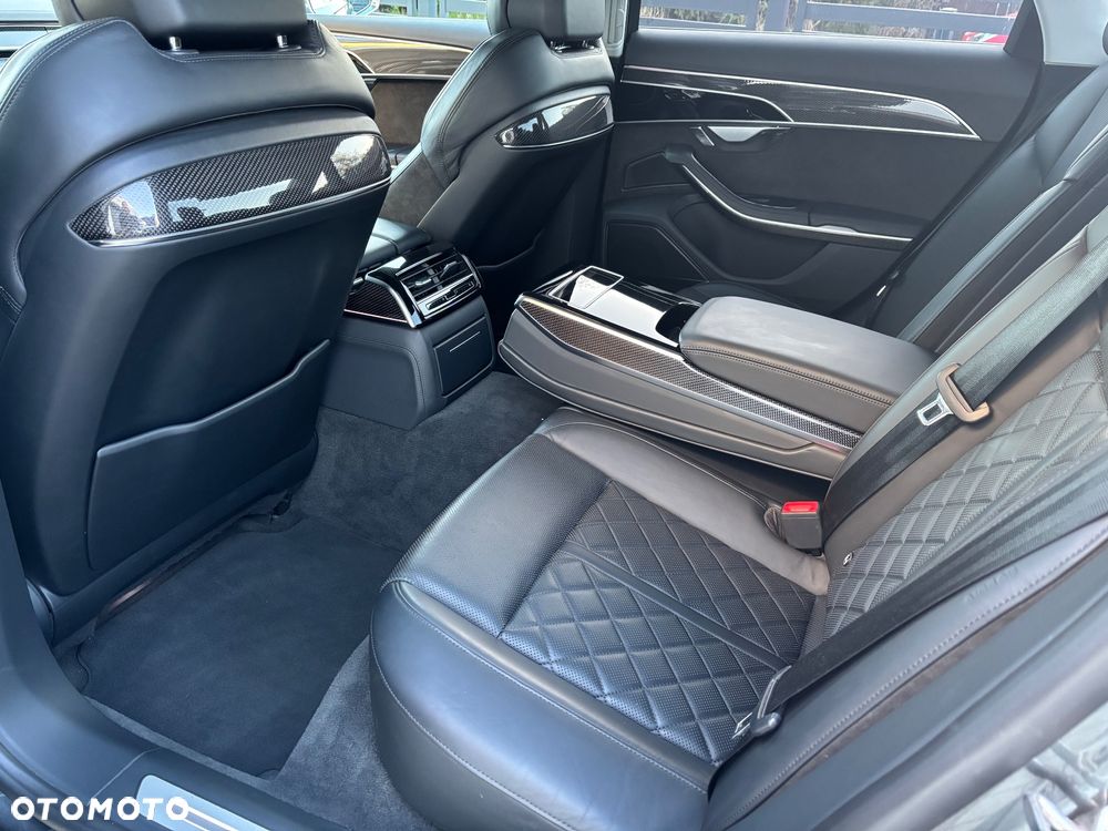Audi S8 TFSI mHEV Quattro Tiptr - 38