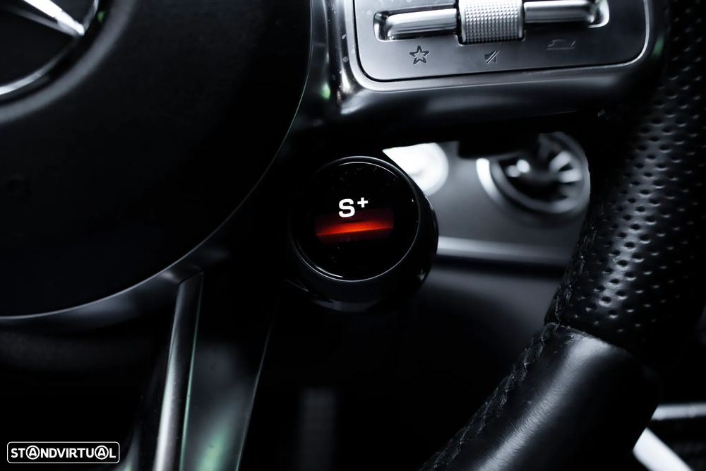 Mercedes-Benz AMG GT 53 4Matic+ - 16