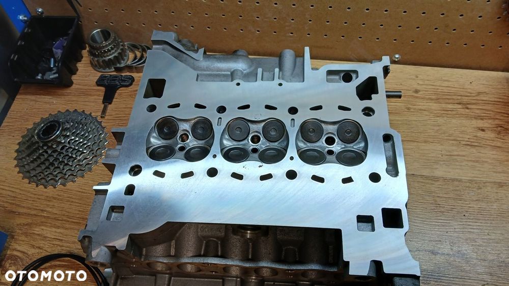 Ford 1.0 Ecoboost 19- głowica RFH6BG-6090-AC H6BG-6E262-CB