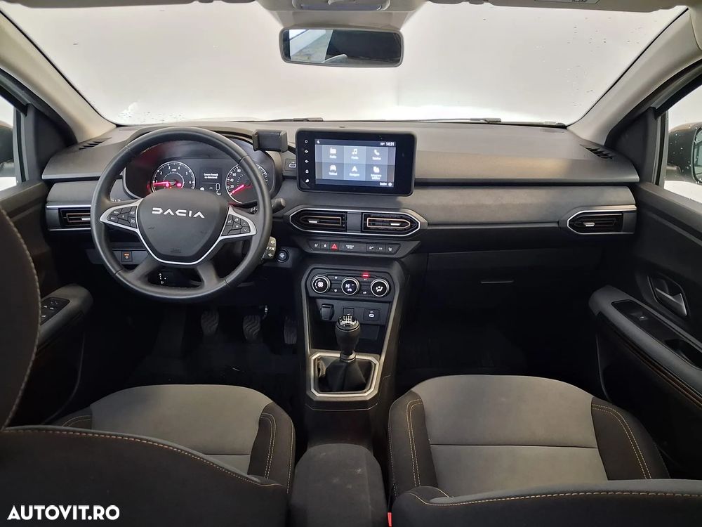 Dacia Sandero Stepway TCe 110 MT6 Extreme+ - 3