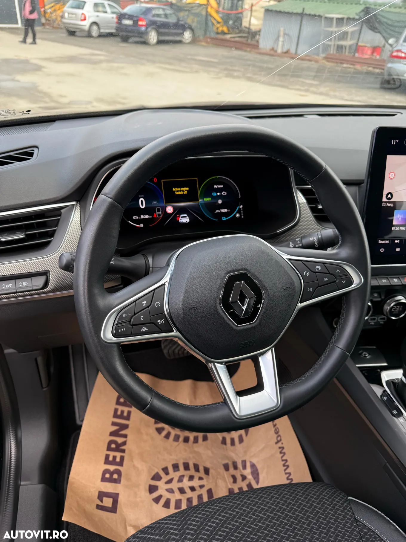 Renault Arkana E-TECH Hybrid 145 E-Tech Engineered - 29