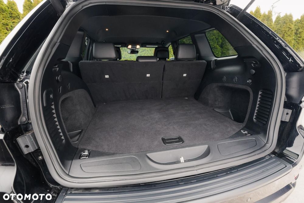 Jeep Grand Cherokee - 33