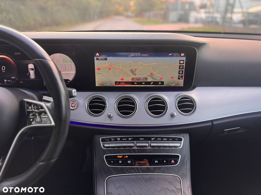 Mercedes-Benz Klasa E 220 d 9G-TRONIC Avantgarde - 29
