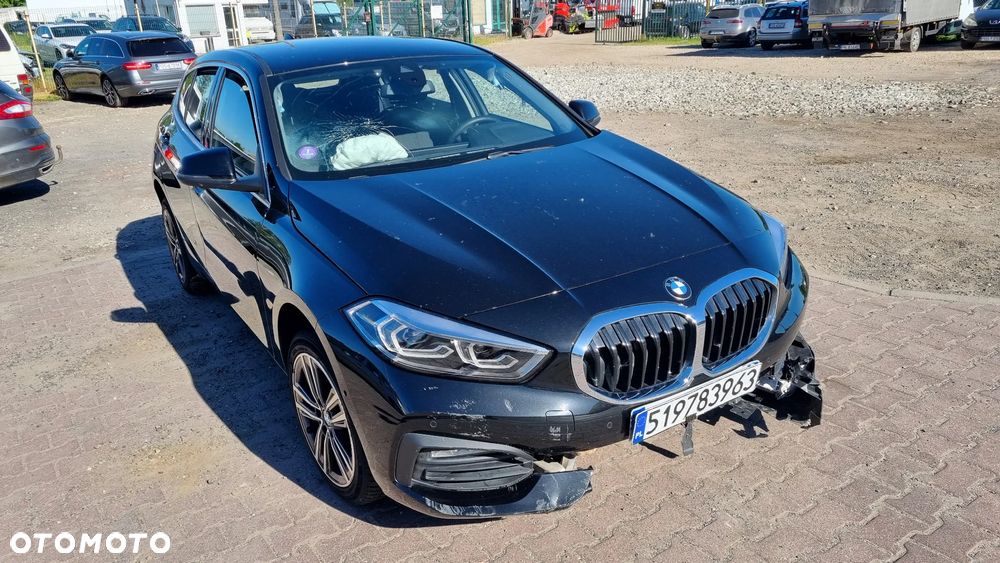 BMW Seria 1 - 21