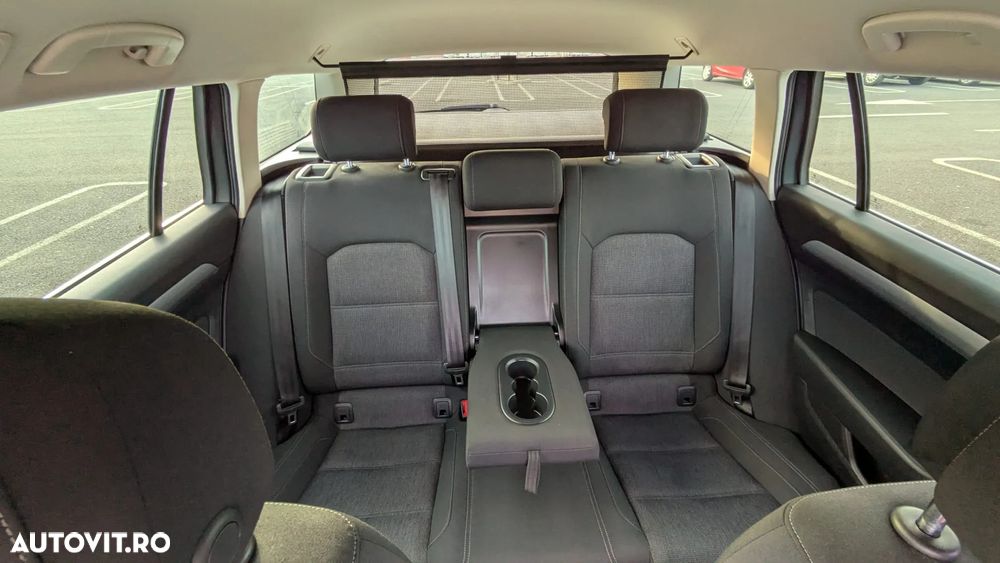 Volkswagen Passat Variant 2.0 TDI DSG Comfortline - 21