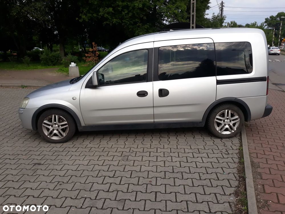 Opel Combo Standard - 10