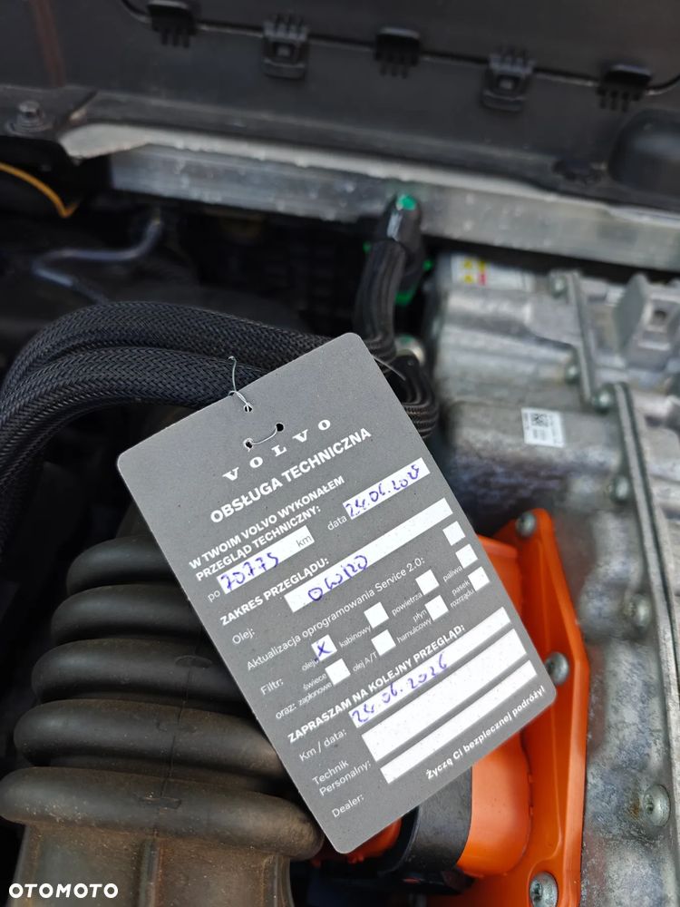 Volvo XC 60 T8 AWD Recharge Geartronic RDesign - 11