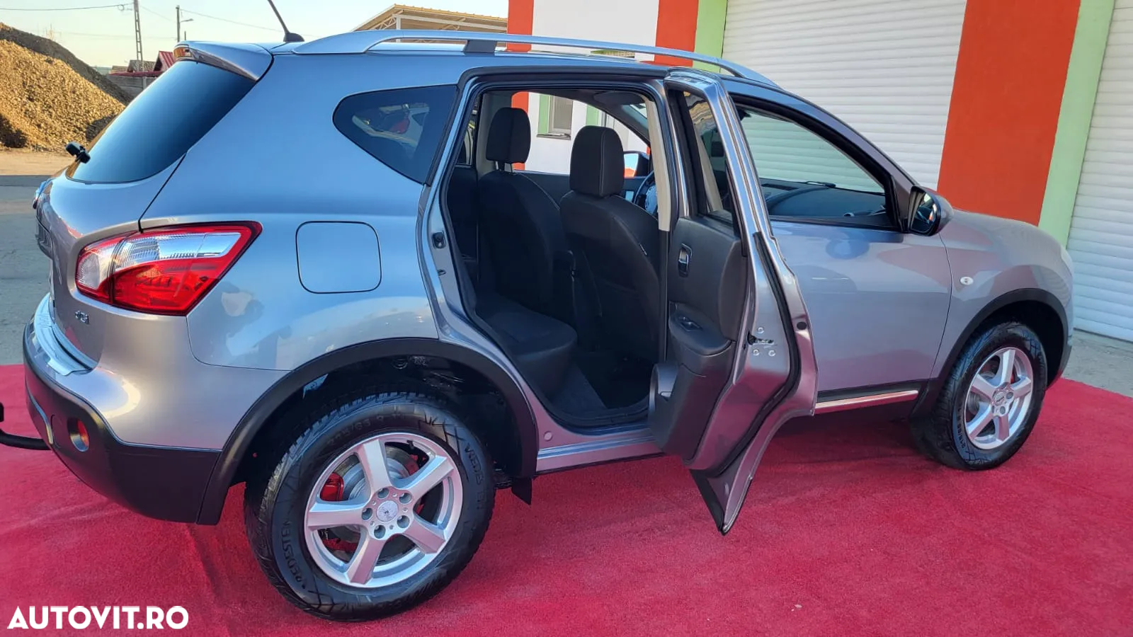 Nissan Qashqai 2.0 dCi DPF 4x4 acenta - 16