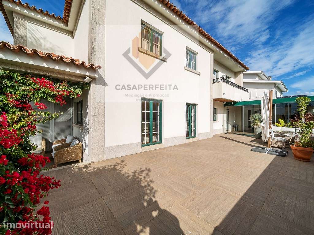 Deslumbrante Moradia T4 Luxuosa de 4 Frentes com Jardim e Terraço -... - Grande imagem: 3/60