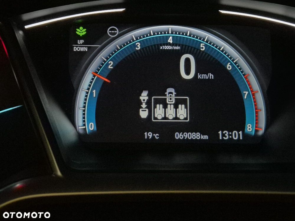 Honda Civic 1.5 T Executive - 3