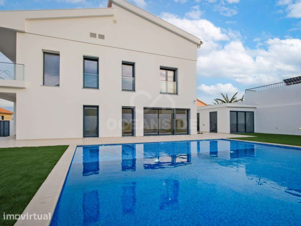 Moradia T4+1 Contemporânea Nova com Piscina e Suites - São Domingos... - Grande imagem: 2/25
