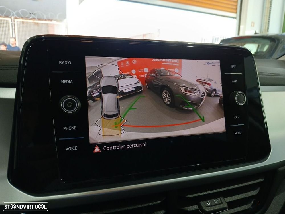 VW T-Roc 1.5 TSI Life DSG - 20