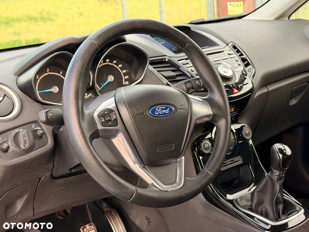 Ford Fiesta 1.6 TDCi Silver X - 17