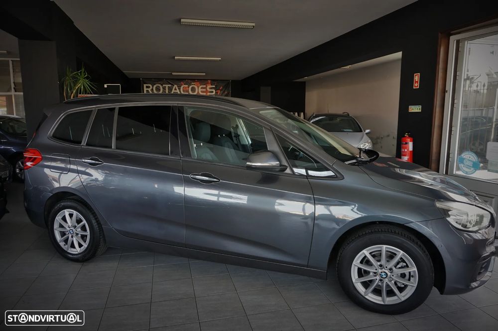 BMW 216 Gran Tourer d 7L Line Luxury - 6