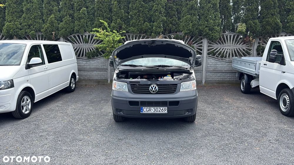 Volkswagen Transporter T5 - 22