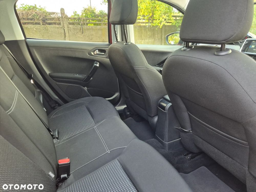 Peugeot 208 165 THP Stop & Start Allure - 21