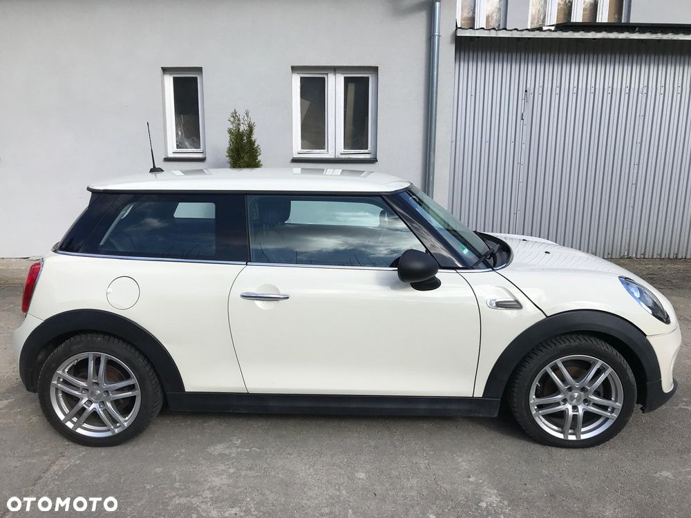 MINI ONE - 3