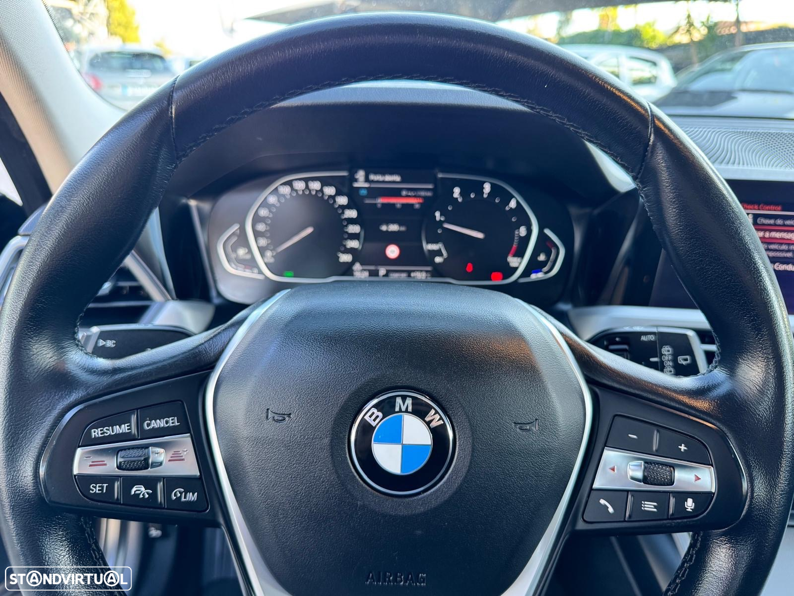 BMW 320 d Touring Auto - 19