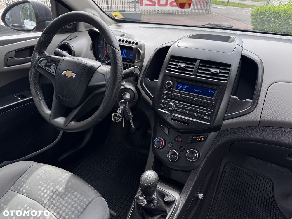 Chevrolet Aveo 1.2 LS+ - 12