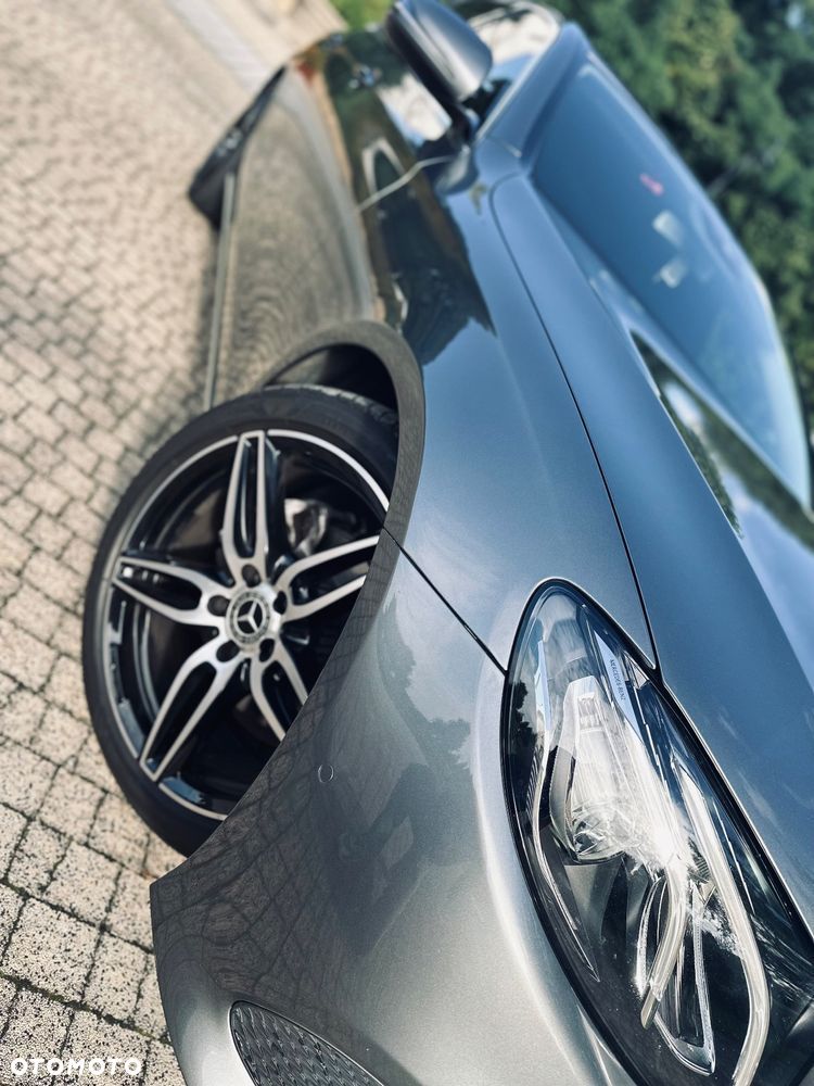 Mercedes-Benz Klasa E 220 d 9G-TRONIC - 24