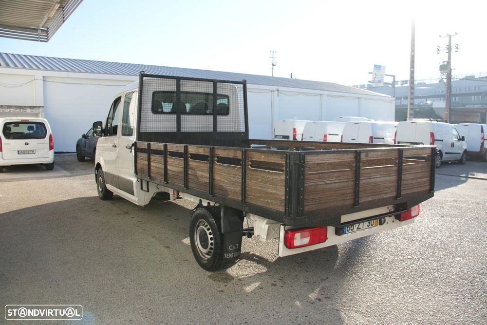 VW Crafter 7Lugares 2.0TDI 140cv - 5