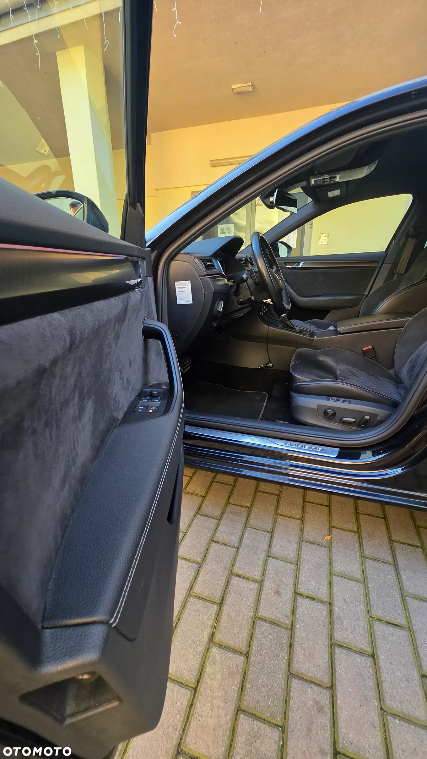 Skoda Superb 2.0 TSI Sportline DSG - 7