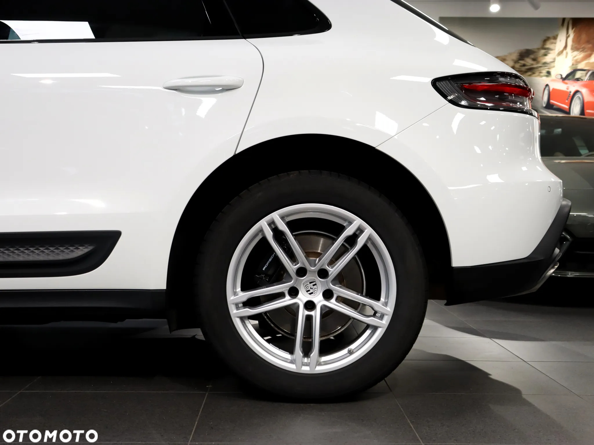 Porsche Macan Standard - 12
