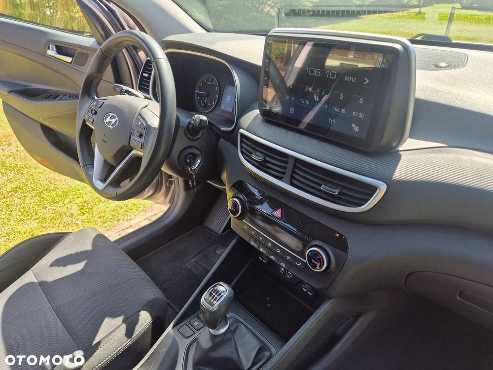 Hyundai Tucson 1.6 GDi 2WD Pure - 32