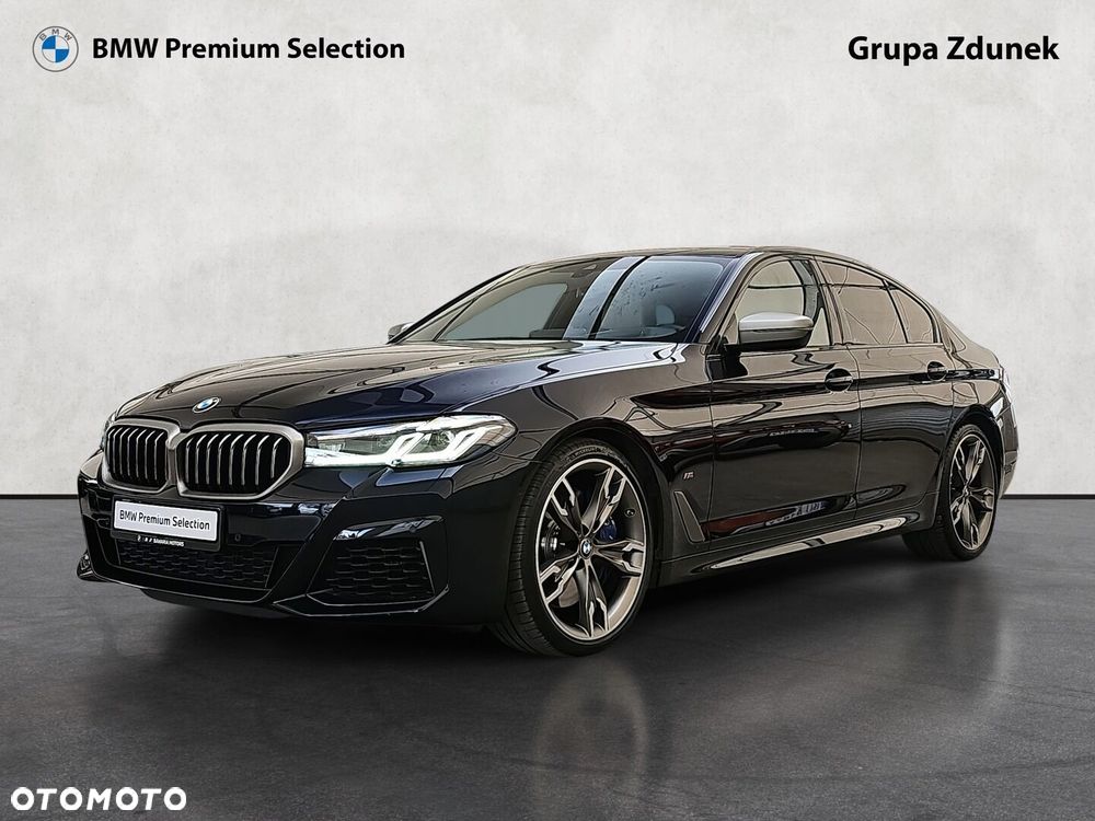 2022 BMW Seria 5, photograph 1