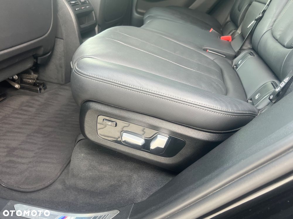 BMW X5 xDrive30d mHEV - 26