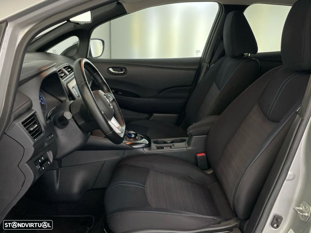 Nissan Leaf N-Connecta - 11