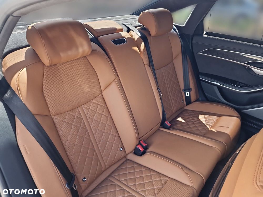 Audi S8 TFSI mHEV Quattro Tiptr - 24