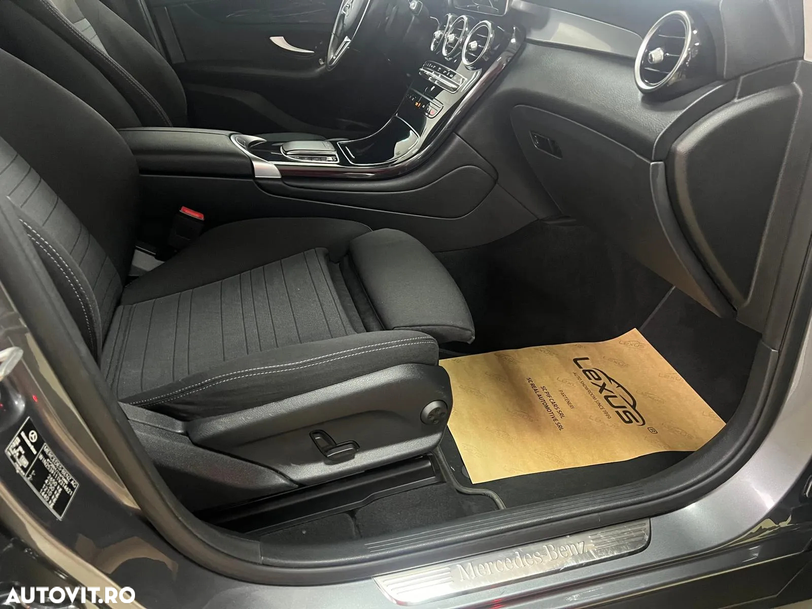 Mercedes-Benz GLC 300 de 4Matic 9G-TRONIC - 18