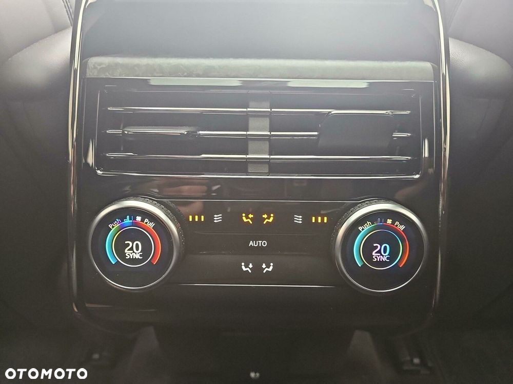 Land Rover Range Rover Sport - 26