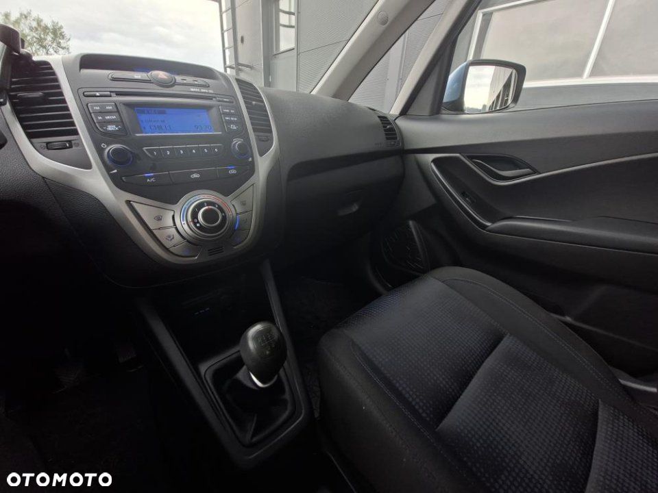 Hyundai ix20 - 23