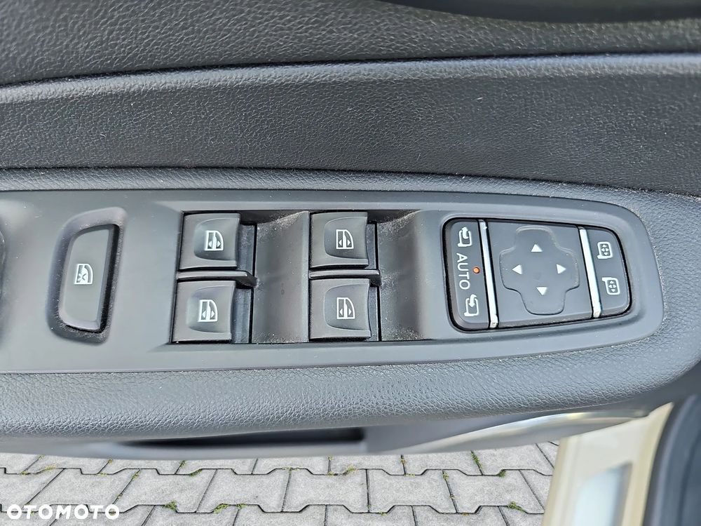 Renault Captur 0.9 Energy TCe Limited - 16
