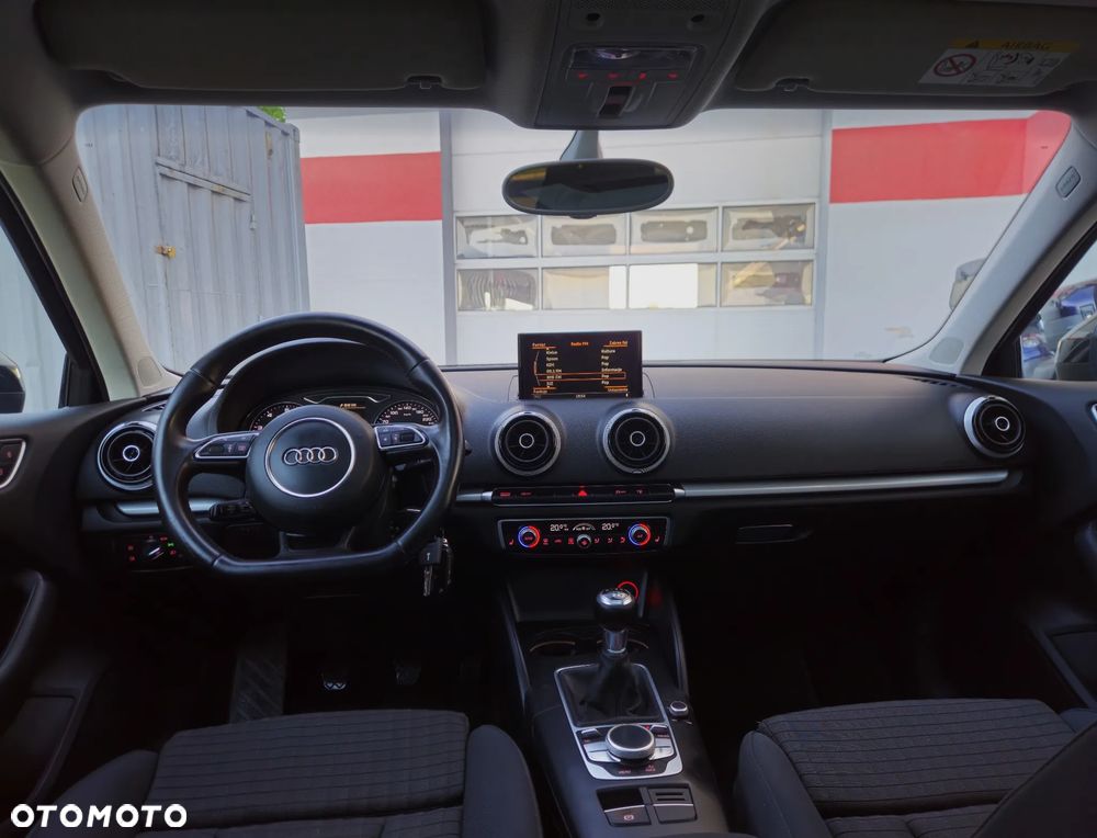 Audi A3 Sportback 1.4 TFSI Attraction - 22