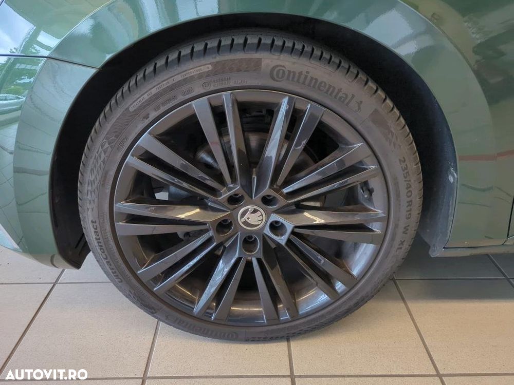 Skoda Superb 2.0 TDI DSG Laurin & Klement - 8