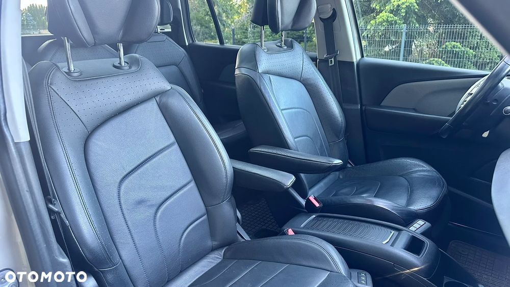 Citroën C4 Picasso BlueHDi 120 EAT6 Exclusive - 11