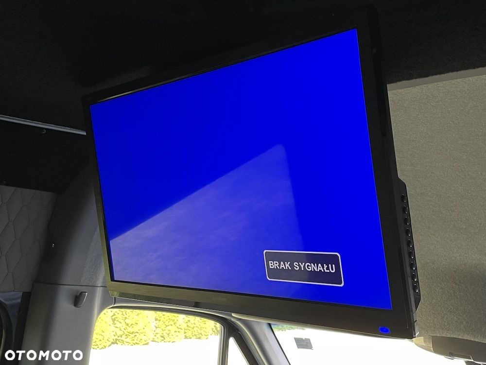 Mercedes-Benz Sprinter 319 CDI - 31
