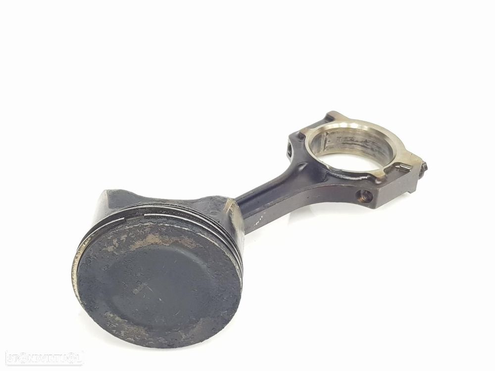 PISTÃO FORD FOCUS BERLINA CAP - 1