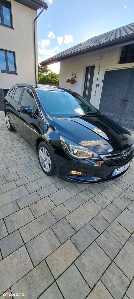 Opel Astra 1.4 Turbo Sports Tourer Dynamic - 2