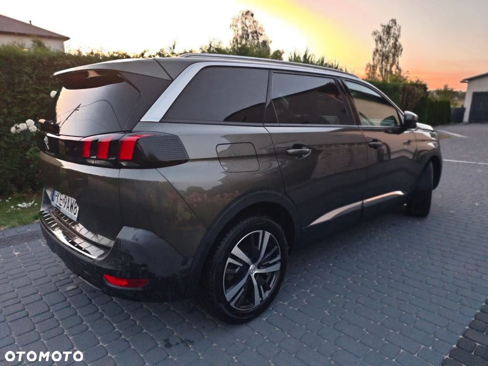 Peugeot 5008 1.6 PureTech Allure S&S EAT8 - 10