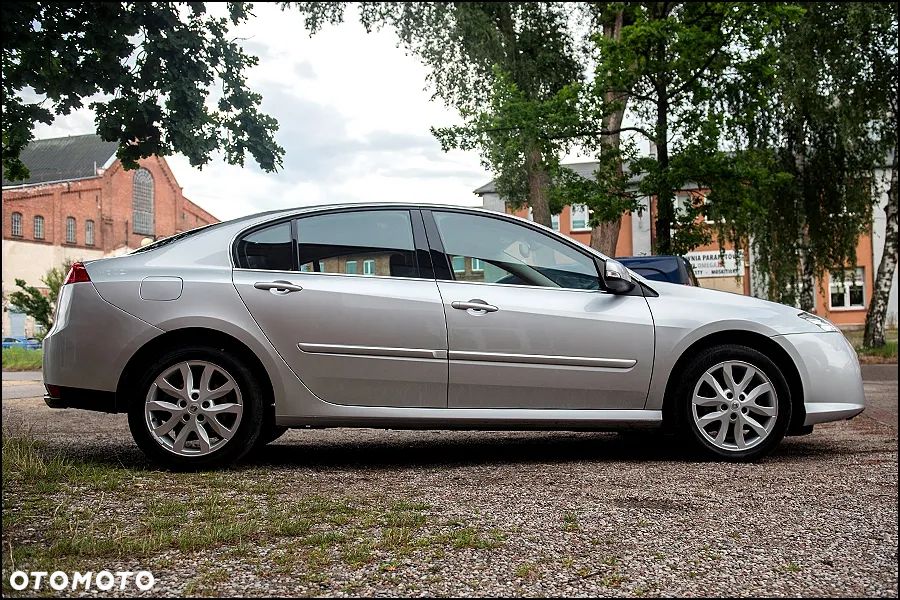 Renault Laguna 2.0T Dynamique - 12