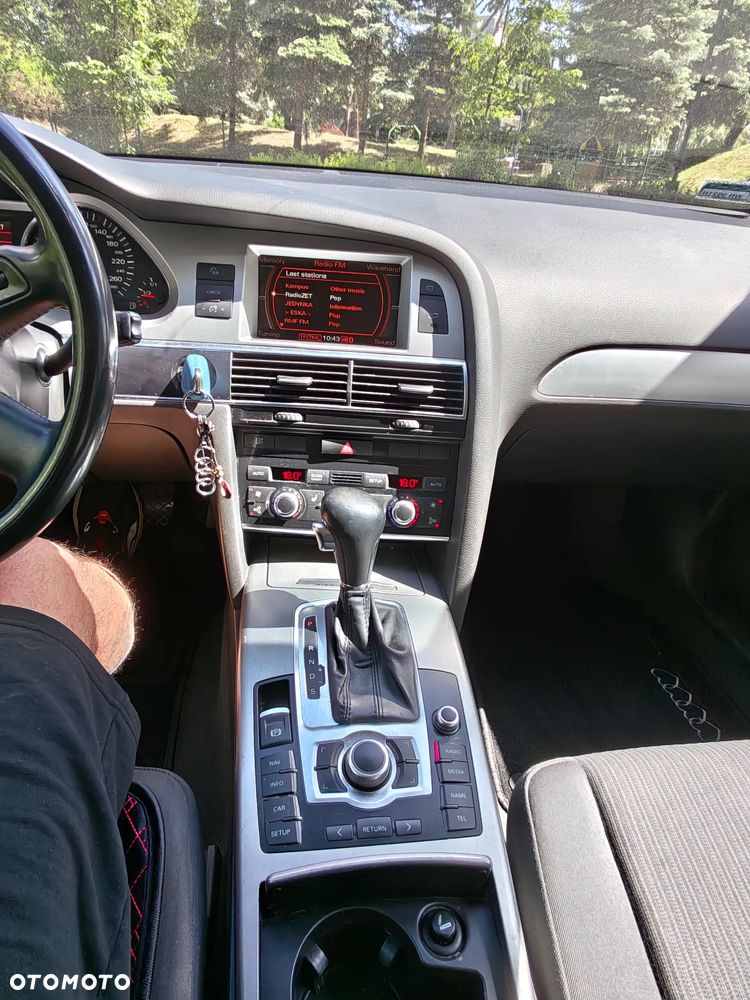 Audi A6 Avant 2.4 Multitronic - 14