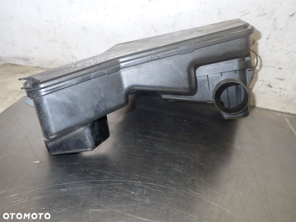 OBUDOWA FILTRA POWIETRZA DAIHATSU TERIOS 1.3 17700-87401 - 3
